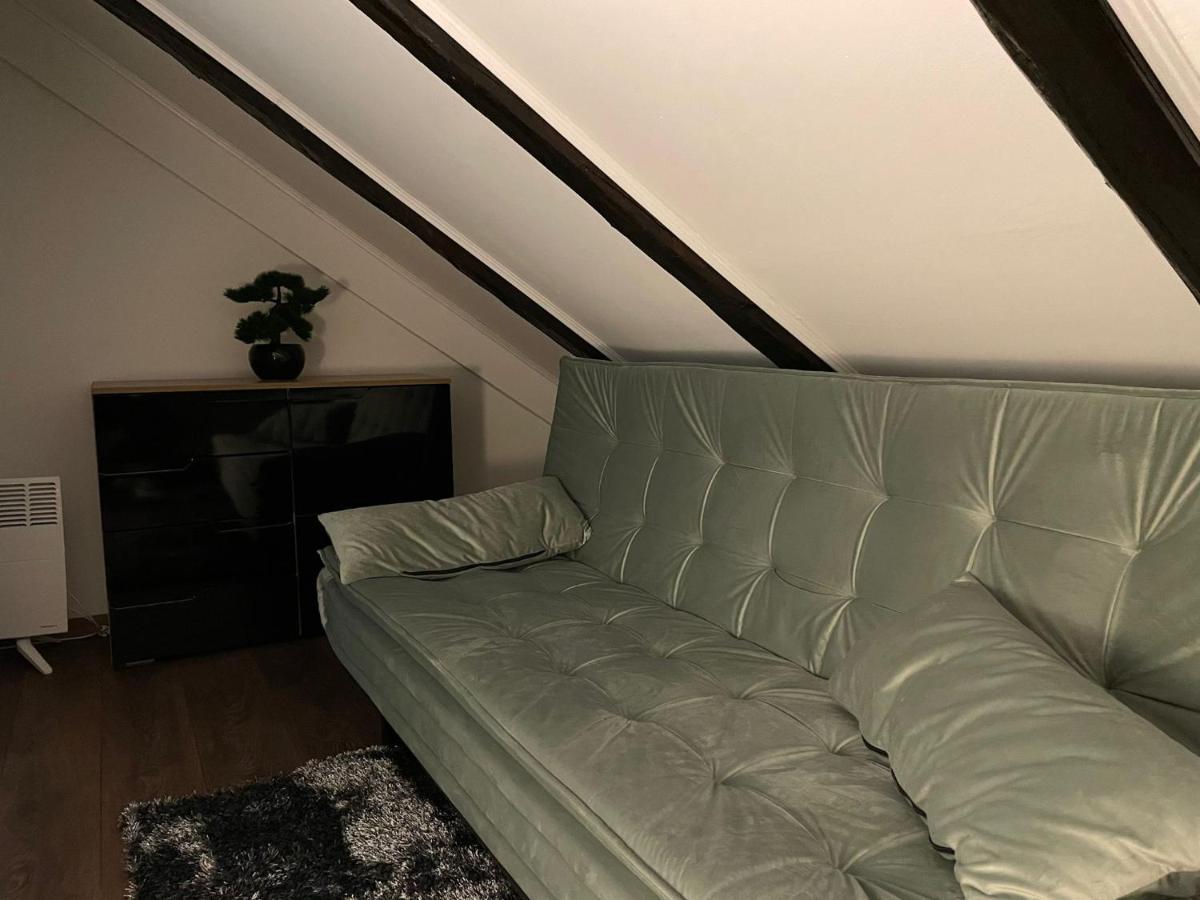 Vila S Bazenom Deluxe - Gti Загреб Екстериор снимка
